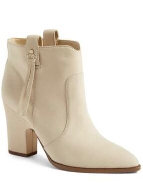 Sam Edelman Noemi Cream Pull-on Booties Sz 9